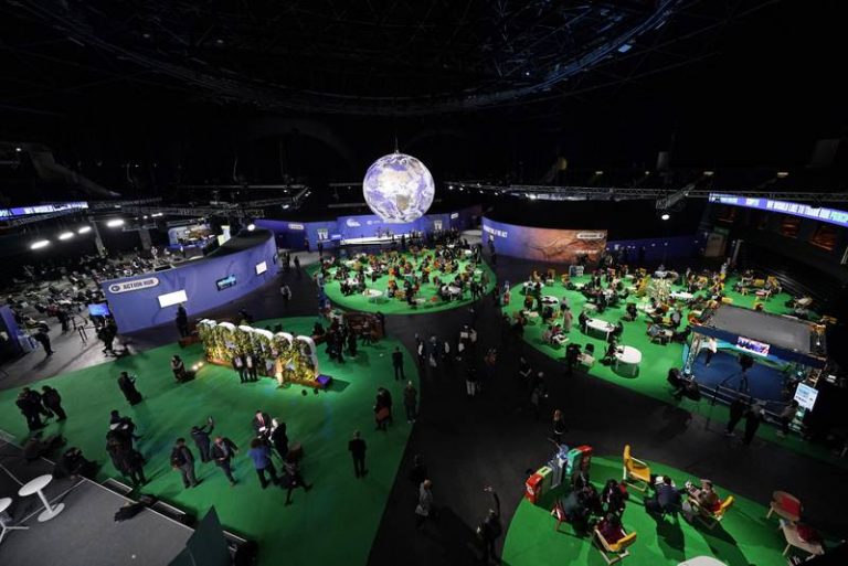 ‘Adiós’ al petróleo y gas: 11 gobiernos acuerdan abandonar su producción en la COP26