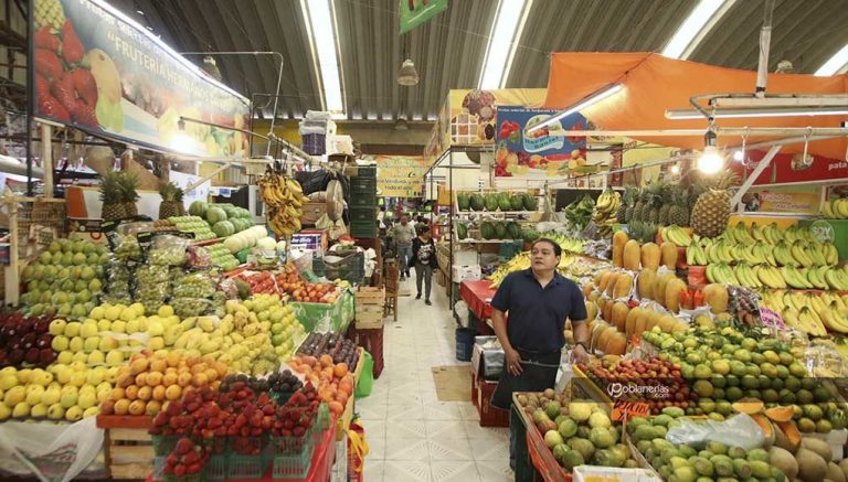 40.7% de mexicanos vive en pobreza laboral: 49 millones no pueden pagar la canasta básica