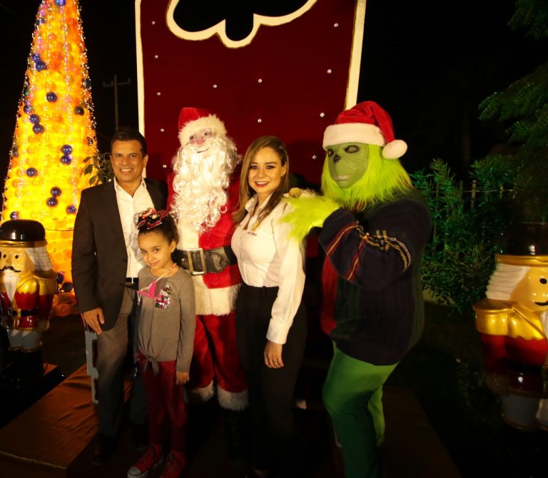 Se enciende el espíritu navideño en las familias de Victoria