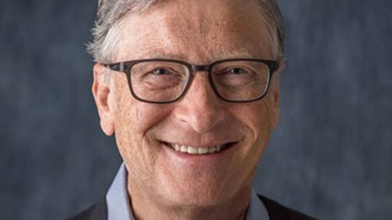 Bill Gates: “Ómicron podría ser la peor parte de la pandemia”