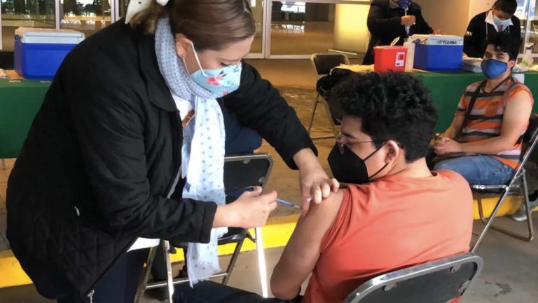 Por “lógica de salud pública”, México no ha vacunado contra COVID-19 a menores: López-Gatell