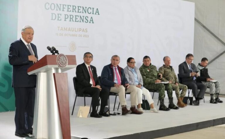 “La guacamaya se volvió zopilote”: AMLO califica como “fracaso” el hackeo a la Sedena