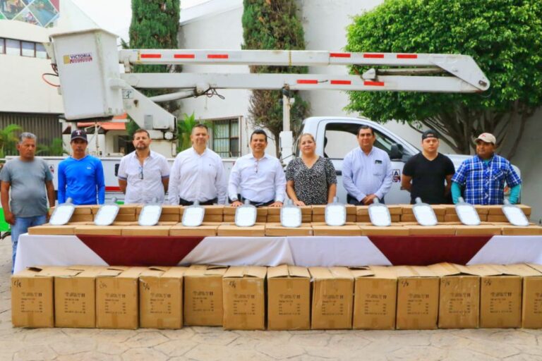 Instalará Municipio de Victoria 740 nuevas luminarias LED